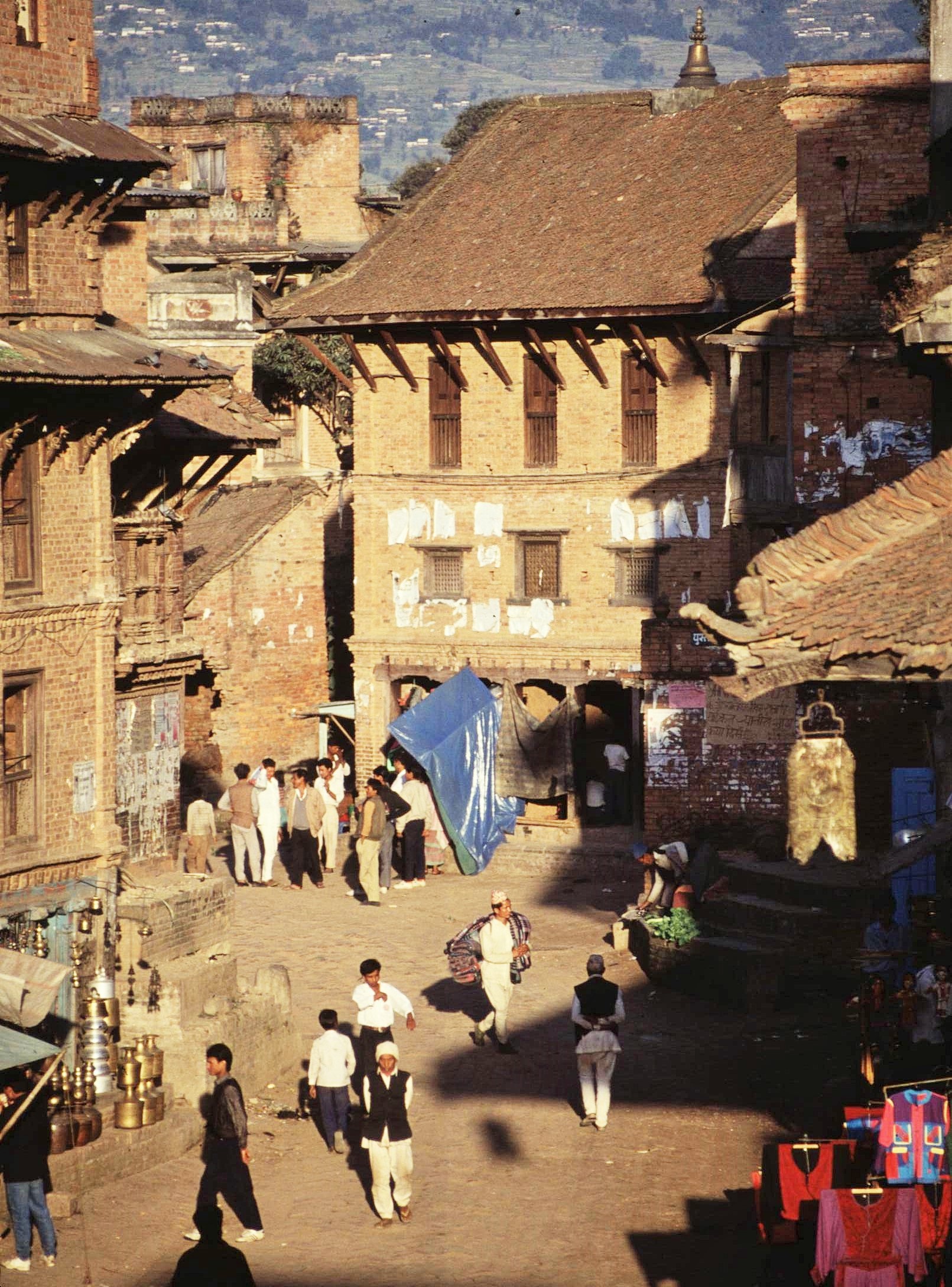 2021-02-02-16-00-001